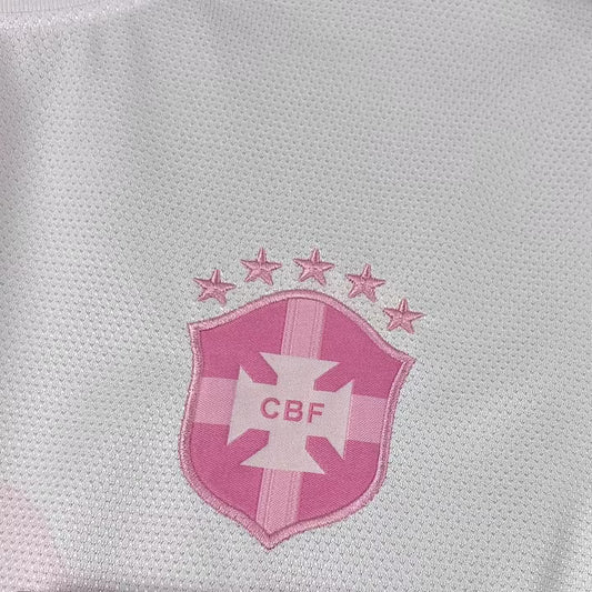 Maillot Brésil concept rose 2026 2027