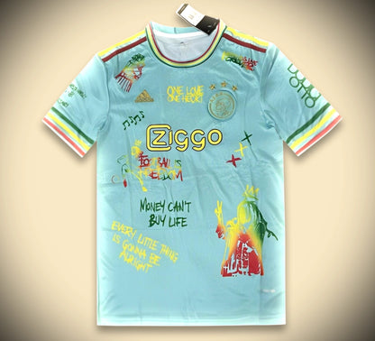 Maillot Ajax Édition Bob Marley Bleu Ciel 2026